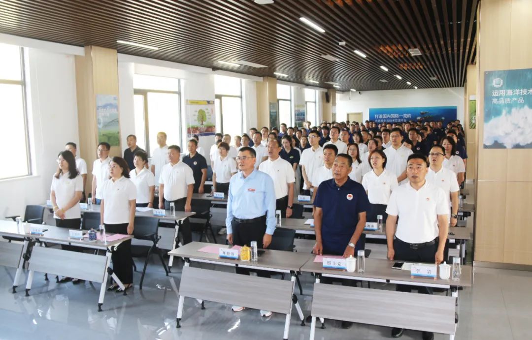 青岛304永利集团成立二十五周年表彰大会隆重举行